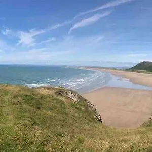 Comfy Stays Flat 3 Holiday home Swansea