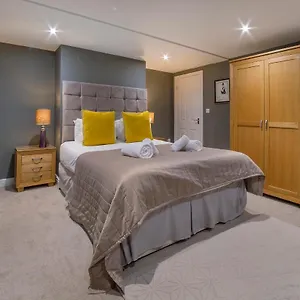 Gillygate Boutique Apartment- Stunning Centre 1 Bedroom Apartment York