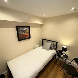 Cosy Single Edinburgh